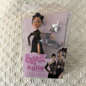 Bratz x Kylie Jenner Night Fashion Doll with Evening Gown Pet Dog and Poster New
